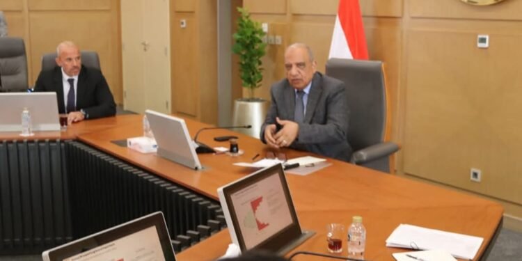 وزير الكهرباء يبحث مع مجموعة “إنكوم” التعاون فى مجالات الطاقة المتجددة وتخزين الطاقة