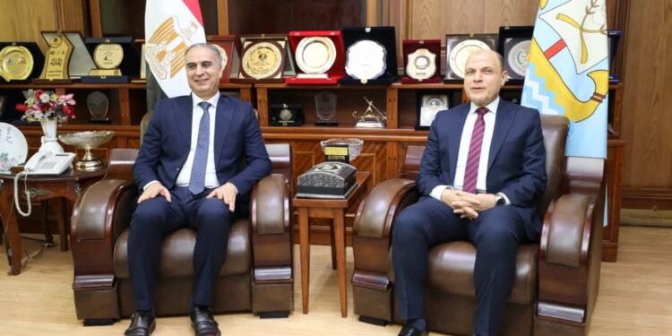 رئيس جهاز حماية المستهلك ومحافظ كفر الشيخ يبحثان آليات ضبط الأسواق وأسعار السلع