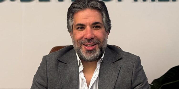 UC للتطوير العقارى تنتهي من الهيكل الخرسانى لمشروعى”  Uni Tower1 , 2 “