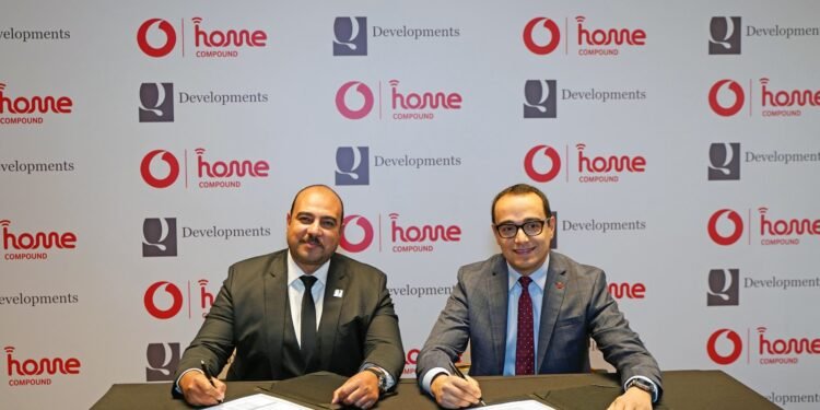 “ڤودافون مصر” و”كيو للتطوير العقاري” تتعاونان لتقديم حلول اتصالات ذكية لمشروعات “كيو هيلز” و”كيو نورث”