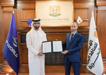 “موانئ دبي العالمية” توقع مذكرة تفاهم بـ800 مليون دولار لتطوير ميناء طرطوس