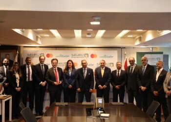 البنك الأهلي المصري وماستركارد يوقعان بروتوكول مع مجموعة مواصلات مصر