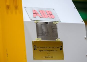 محرك “إيه بي بي” الكهربائي يسجل رقماً قياسياً عالمياً جديداً بكفاءة طاقة بلغت 99.13٪