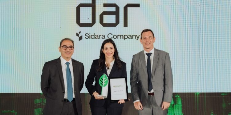 شنايدر إلكتريك تعلن أسماء الشركات الفائزة بجوائز تأثير الاستدامة لعام 2024 