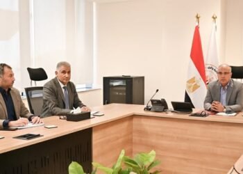 الرى: نتابع إجراءات رقمنة أعمال قطاع المياه الجوفية وتسهيل إجراءات إصدار التراخيص