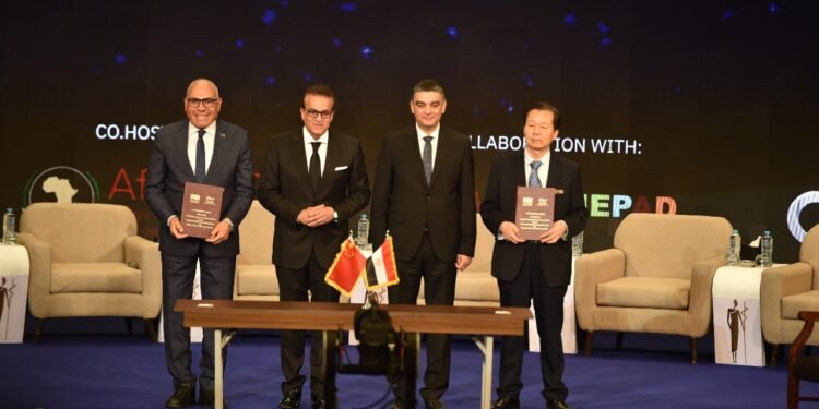 نائب رئيس مجلس الوزراء يفتتح اليوم النسخة الرابعة من المؤتمر والمعرض الطبي الإفريقي «صحة إفريقياAfrica Health ExCon»