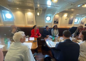 وزيرة البيئة: ضرورة توفير آلية تمويلية مرنة لتنفيذ معاهدة التلوث البلاستيكي