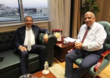 وزير الكهرباء: خطة متكاملة لخفض التكاليف التشغيلية وتقليل الاعتماد على الطاقة التقليدية