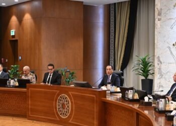 رئيس الوزراء: الحكومة حريصة على وضع تصور واضح لمستأجري “القانون القديم” يتضمن العديد من البدائل