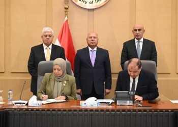 “الصناعة” و”التعليم” يطلقان مشروع الكوزن الياباني لتأهيل الكوادر الفنية بالتعاون مع “جايكا”