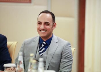 عبد الوهاب: السماح الكامل بالتعامل باليوان يُعزز السيادة الاقتصادية ويفتح أبواب استثمارية جديدة مع الصين