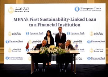 بنك مصر يوقع أول تمويل مرتبط بالاستدامة بـ 100 مليون دولار مع البنك الأوروبي لإعادة الإعمار والتنمية