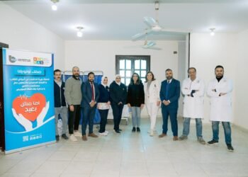بنك قناة السويس يُنظم زيارة لمستشفى الناس لمشاركة 22 حالة فرحة شفاءهم وتوزيع هدايا على المرضى والأطفال