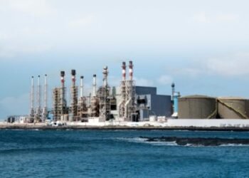 الجزائر الأولى أفريقيا في تحلية مياه البحر بإنتاج 3.7 مليون متر مكعب يوميًا