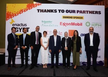 شنايدر إلكتريك توقع شراكة مع إيناكتس لدعم دور الشباب في مجالات الاستدامة والتكنولوجيا النظيفة في مصر