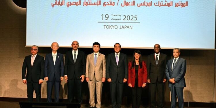 رئيس الوزراء: 550 مليار دولار استثمارات في البنية التحتية لتيسير أعمال الشركات