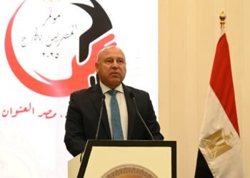 وزير الصناعة: استثمارات تتجاوز 2 تريليون جنيه لتحديث منظومة النقل وتحفيز النمو الصناعي