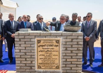 اقتصادية قناة السويس: انطلاق تنمية وادي التكنولوجيا بمصنعين هنديين للسبائك باستثمارات 40 مليون دولار