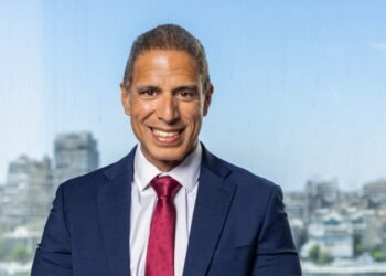 الجونة تحتفل بالذكرى الخامسة والثلاثين لتأسيسها وسط إقبال متزايد من المستثمرين وأصحاب المنازل