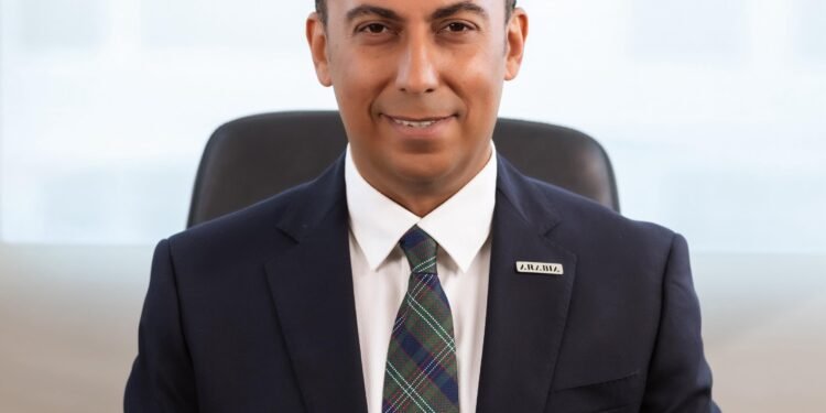 “عربية للتنمية والتطوير العمراني” تعين إسلام خميس رئيسًا تنفيذيًا لقيادة مرحلة جديدة من النمو والابتكار