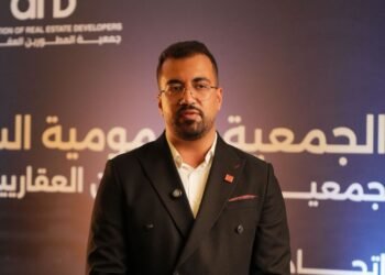 محمد علام : الاستراتيجيات الواضحة طريق النجاح في مواجهة متغيرات السوق