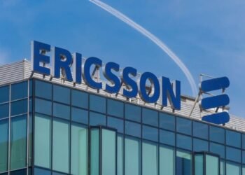 إريكسون تُكمل صفقة “أدونا” بالشراكة مع 12 مشغّل اتصالات عالمي