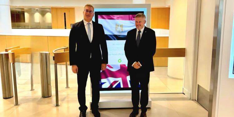 وزير البترول: توقيع مذكرة تفاهم بين إيجاس وبي بي البريطانية لحفر خمس آبار جديدة للغاز بالبحر المتوسط