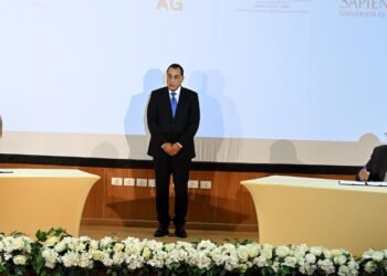 رئيس الوزراء يشهد توقيع اتفاقية تعاون بين “اليونسكو” ووزارة التعليم العالي والبحث العلمي في مصر