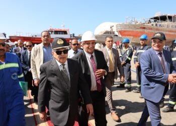 هيئة قناة السويس: تسليم 5 لنشات بحرية من طراز “بحار” الشهر القادم