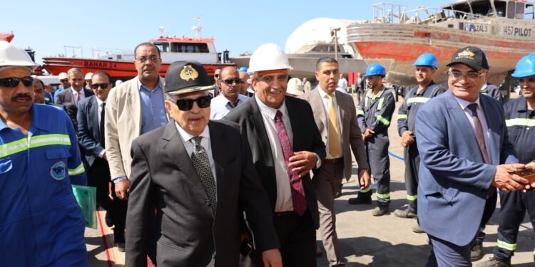 هيئة قناة السويس: تسليم 5 لنشات بحرية من طراز “بحار” الشهر القادم