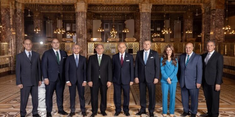 بنك مصر يحصد أكثر من 80 جائزة دولية في 2024 تقديراً لإنجازاته ودوره في تعزيز التنمية المستدامة