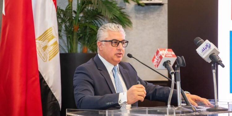 اقتصادية قناة السويس تجذب 311 مشروعًا باستثمارات تتجاوز 10 مليارات دولار خلال 38 شهرًا