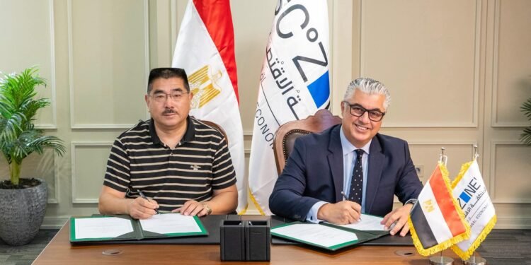 باستثمارات 8 ملايين دولار.. “شوانفينج” الصينية تبدأ إنشاء مصنع للملابس الجاهزة بالقنطرة غرب