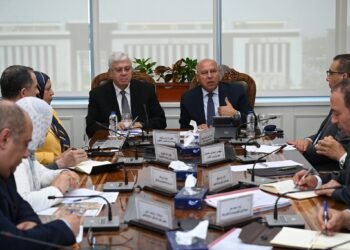 وزير النقل يعلن بدء الخطوات التنفيذية لإنشاء جامعة النقل المصرية