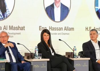 المشاط تشهد توقيع شراكة بين مؤسستي ساويرس وعلّام لتعزيز التنمية في التعليم والزراعة والمجتمع