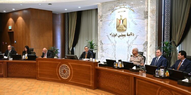 الحكومة توافق على تخصيص أراضٍ جديدة لمشروعات استثمارية كبرى تدعم الاقتصاد الوطني