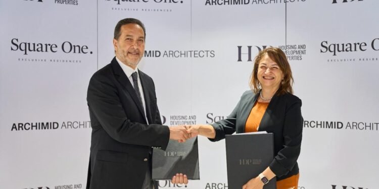 التعمير والإسكان العقارية توقع اتفاقية تعاون مع Archimid Architects للإشراف على تنفيذ مشروع Square One Exclusive Residences