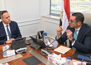 وزير الاستثمار يبحث مع وفد S&P Global مستجدات التصنيف الائتماني وبرامج الإصلاح المالي في مصر
