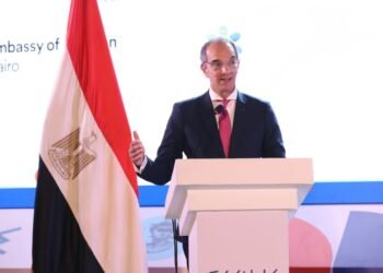 وزير الاتصالات يعلن إطلاق النسخة المطورة من منصة “إبداع مصر” لتمكين الشركات الناشئة بالذكاء الاصطناعي