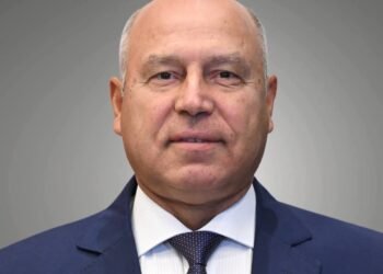 “الصناعة” تطرح 386 وحدة صناعية جاهزة لرواد الأعمال بـ11 محافظة تزامنًا مع احتفالات نصر أكتوبر