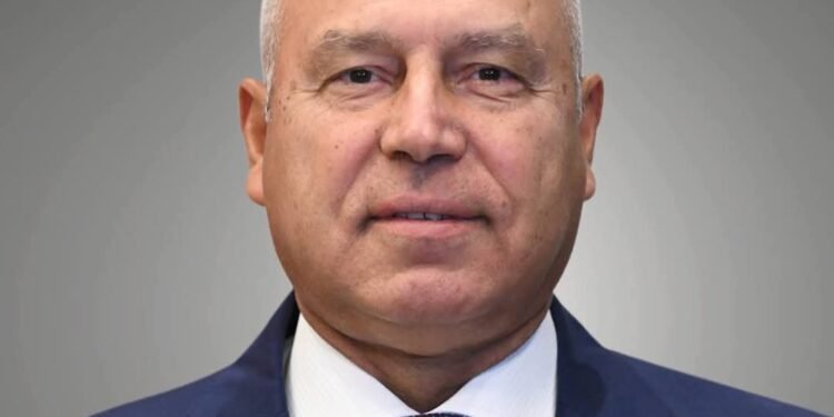 “الصناعة” تطرح 386 وحدة صناعية جاهزة لرواد الأعمال بـ11 محافظة تزامنًا مع احتفالات نصر أكتوبر