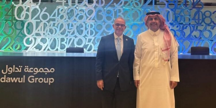 الرقابة المالية تبحث مع هيئة السوق السعودية مواءمة المعايير وتعزيز التمويل الأخضر