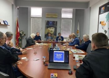 التمثيل التجاري المصري يبحث جذب استثمارات تركية جديدة في قطاع مستلزمات واكسسوارات الملابس