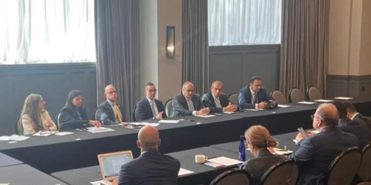 المالية: انخفاض دين أجهزة الموازنة بأكثر من 10% وتراجع الدين الخارجي 4 مليارات دولار خلال عامين