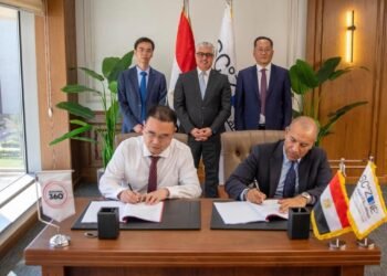 “اقتصادية قناة السويس” توقع 4 عقود جديدة بالمنطقة الصناعية بالسخنة باستثمارات تتجاوز 65 مليون دولار