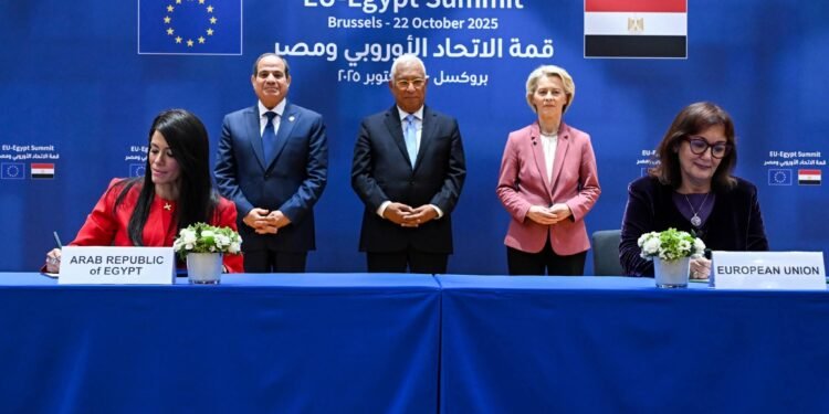 مصر والاتحاد الأوروبي يوقّعان اتفاق المرحلة الثانية من آلية مساندة الاقتصاد الكلي بقيمة 4 مليارات يورو