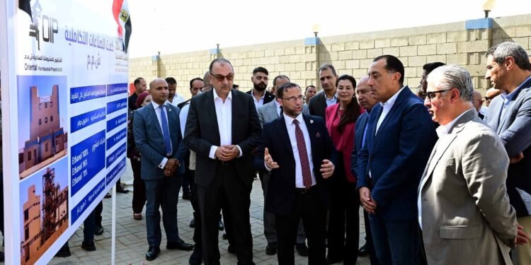 مدبولي يفتتح مصنع “كمت” باستثمارات 4 ملايين دولار لإنتاج الإيثانول من خامات محلية