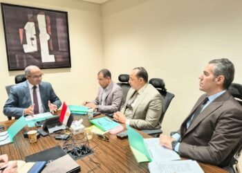 نائب وزير الإسكان يتابع إعداد اللائحة التنفيذية لقانون تنظيم مرفق مياه الشرب والصرف الصحي