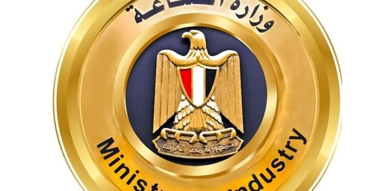 “الصناعة”: إقامة “معرض سلبي” ضمن مؤتمر الصناعة والنقل لتعزيز التصنيع المحلي وتقليل الاستيراد