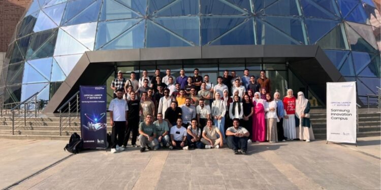 سامسونج إلكترونيكس مصر تواصل دعم طلاب برنامج “سامسونج للابتكار” بزيارة تعليمية لمدينة المعرفة